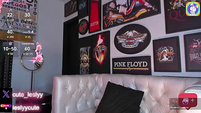 lesly cutee online show from November 2025 12:27:02 PM