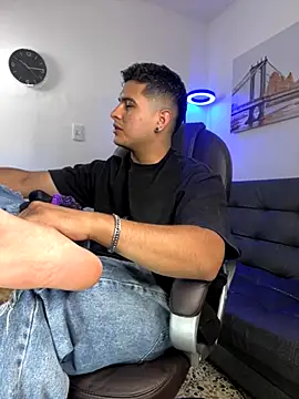  Juanes online show from November 2025 11:36:02 PM