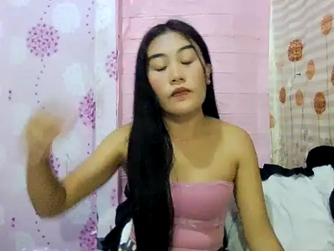 YourWildestDoll online show from December 2025 06:26:01 PM