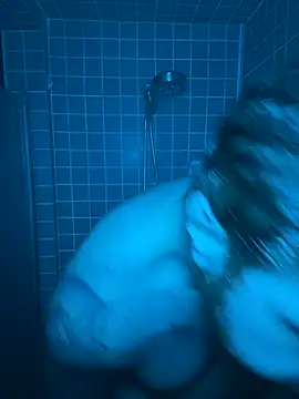 Snapshot of CloudyKingG chatting on March 2026 04:24:02 PM CloudyKingG online show from March 2026 04:24:02 PM