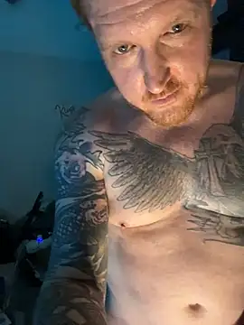 Snapshot of CloudyKingG chatting on June 2026 06:25:02 AM CloudyKingG online show from June 2026 06:25:02 AM