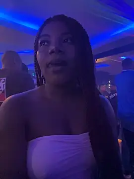 Snapshot of chocolatito-ho chatting on September 2025 04:40:02 AM chocolatito-ho online show from September 2025 04:40:02 AM
