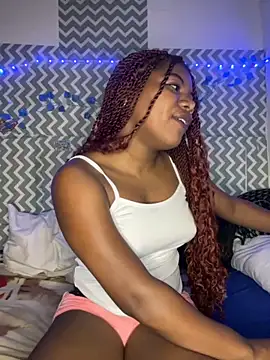 Snapshot of chocolatito-ho chatting on October 2025 04:48:01 AM chocolatito-ho online show from October 2025 04:48:01 AM