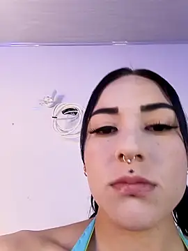 Madison charlotte online show from September 2025 07:21:02 AM