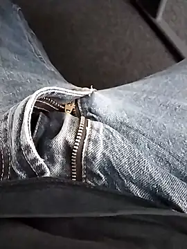 Ajayy01 online show from October 2025 10:45:01 AM