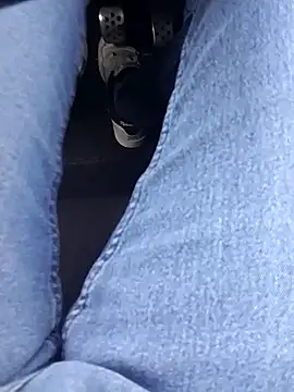 Ajayy01 online show from February 2026 01:36:02 PM