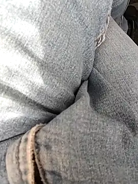 Ajayy01 online show from February 2026 11:32:01 AM