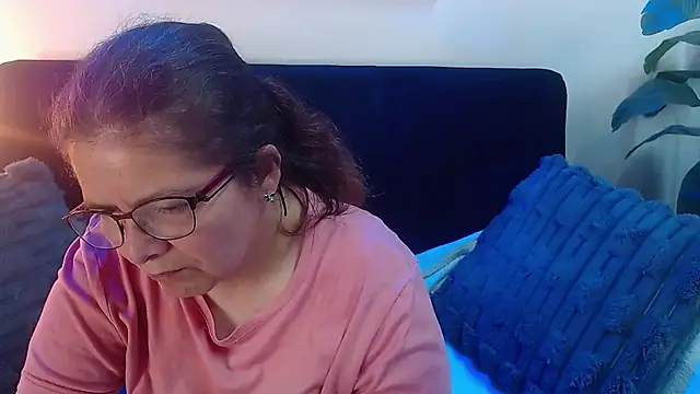 Snapshot of Linda_banks_ chatting on June 2026 05:12:01 AM Linda banks online show from June 2026 05:12:01 AM
