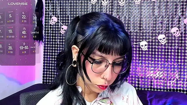 Rose 72 online show from November 2025 09:29:02 PM