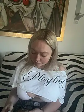 misstitmouseofficial online show from March 2026 12:56:01 PM