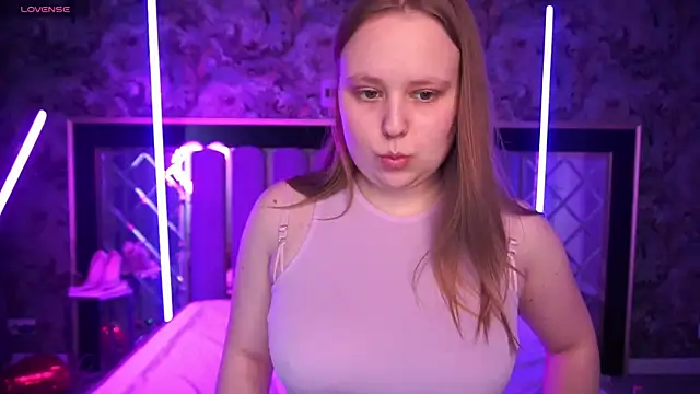 CrystallPaws online show from April 2026 05:51:02 AM