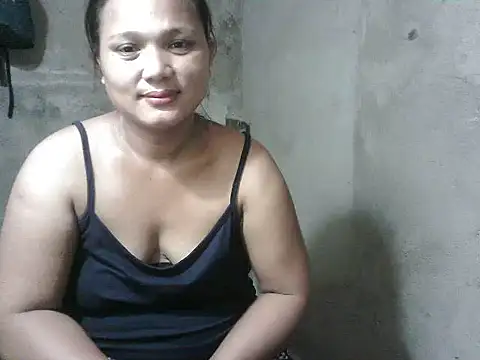 lady helen00 online show from May 2026 01:13:01 AM