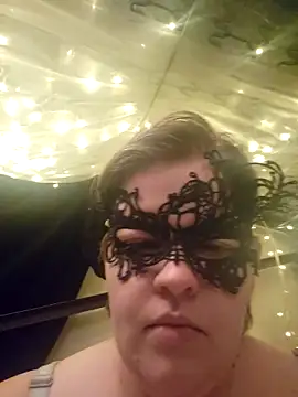 VeiledMuse online show from November 2025 02:13:02 AM