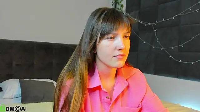 Snapshot of MalvinaDream chatting on June 2026 01:12:02 AM MalvinaDream online show from June 2026 01:12:02 AM