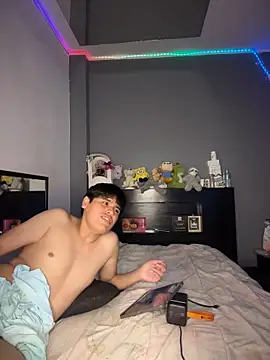 Snapshot of Kailertwink chatting on June 2026 04:38:02 PM Kailertwink online show from June 2026 04:38:02 PM