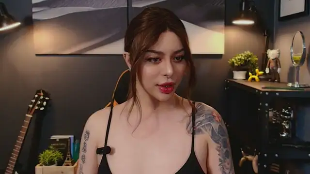 LUNACOCKSLAYER online show from February 2026 08:35:01 PM