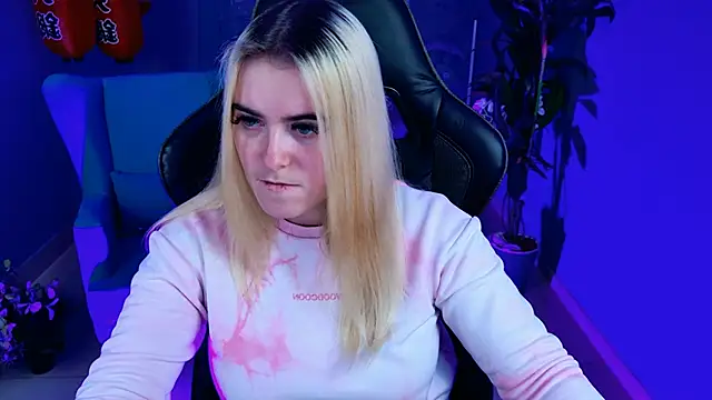 Stef Nicks online show from October 2025 09:09:01 AM