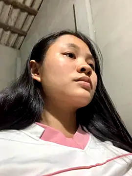 Snapshot of NhuFox chatting on October 2025 01:01:01 PM NhuFox online show from October 2025 01:01:01 PM