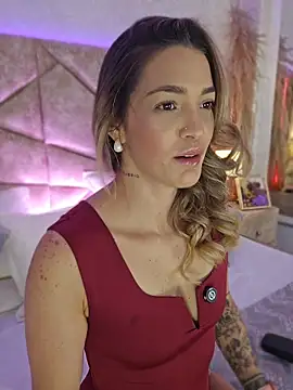 Snapshot of ClaradelMar chatting on May 2026 10:21:01 AM ClaradelMar online show from May 2026 10:21:01 AM
