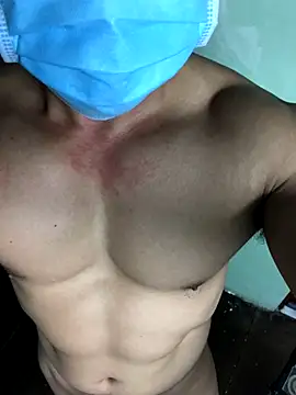 Huynh-duc-huy online show from November 2025 07:30:02 AM