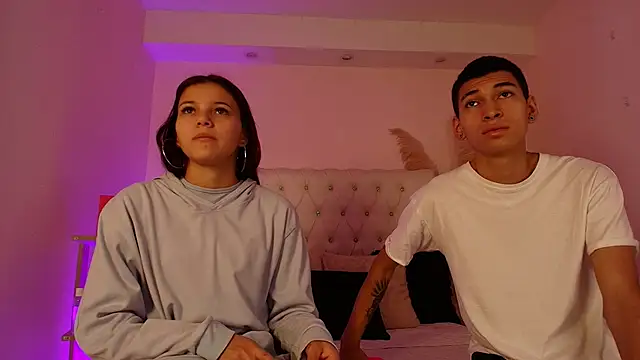 AmelieAndAce online show from November 2025 12:28:02 PM