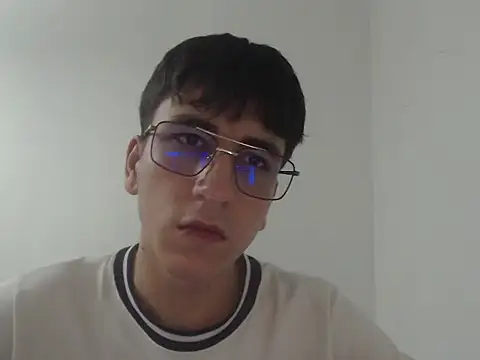 younewmaster online show from May 2026 12:28:02 AM