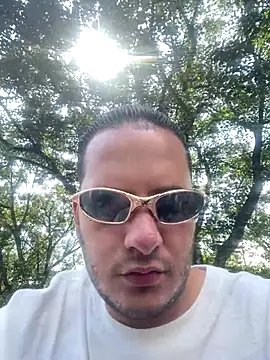 Snapshot of Pablo_EscobarGomez chatting on December 2025 05:31:02 PM Pablo EscobarGomez online show from December 2025 05:31:02 PM