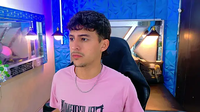 Alan Del Reyx online show from September 2025 02:02:02 AM