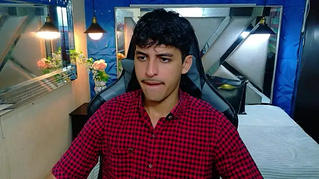 Alan Del Reyx online show from February 2026 06:39:02 AM