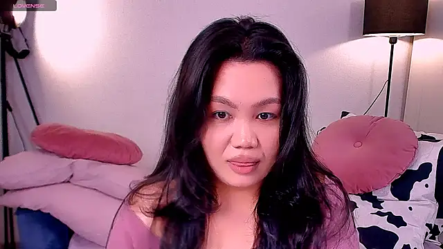 Snapshot of KellyOldridge chatting on July 2026 10:34:01 PM KellyOldridge online show from July 2026 10:34:01 PM