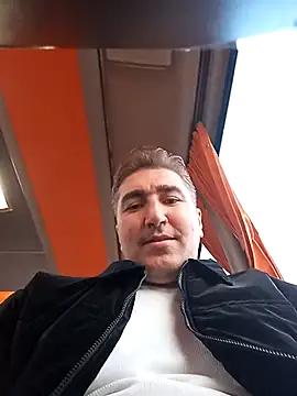 mert0359 online show from October 2025 05:19:02 AM