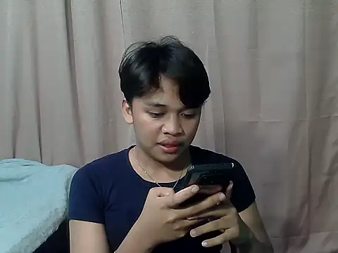 Snapshot of pinaymorena_zeinab chatting on June 2026 11:13:02 PM pinaymorena zeinab online show from June 2026 11:13:02 PM