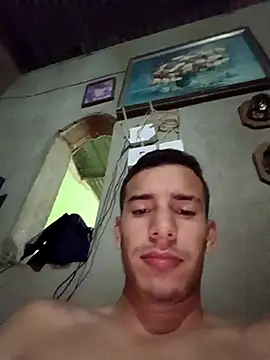 Jose20moro online show from December 2025 11:03:02 PM