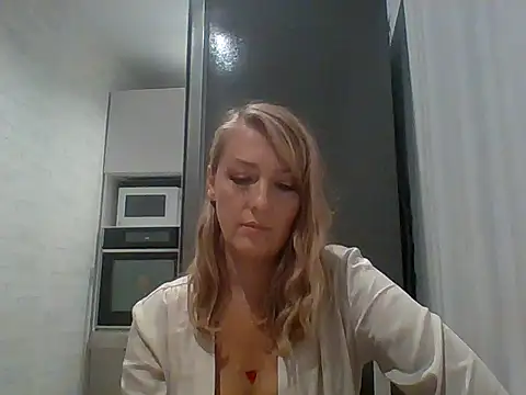 Vexxaa online show from November 2025 05:02:02 PM