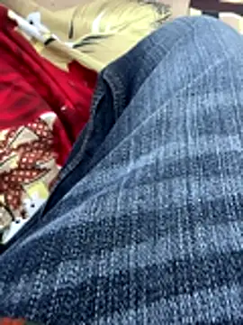 LOVEGURU1095 online show from October 2025 06:48:01 AM