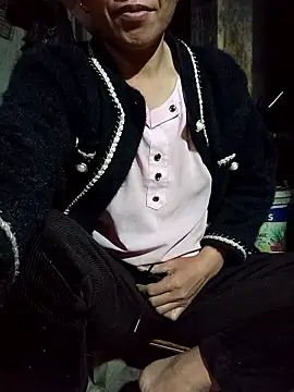 Snapshot of TinTin321 chatting on January 2026 12:02:01 AM TinTin321 online show from January 2026 12:02:01 AM