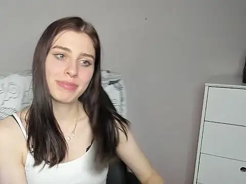 Snapshot of dreamPIA chatting on December 2025 02:44:02 PM dreamPIA online show from December 2025 02:44:02 PM