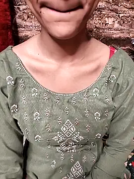 Indian-Aleena online show from September 2025 08:13:02 PM