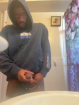 BigBDMari online show from March 2026 10:14:02 PM