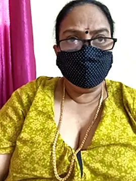 Snapshot of heera-rani chatting on February 2026 05:47:02 AM heera-rani online show from February 2026 05:47:02 AM