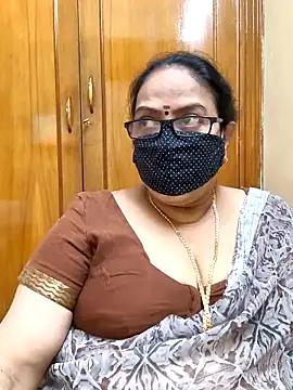 Snapshot of heera-rani chatting on February 2026 05:08:02 AM heera-rani online show from February 2026 05:08:02 AM