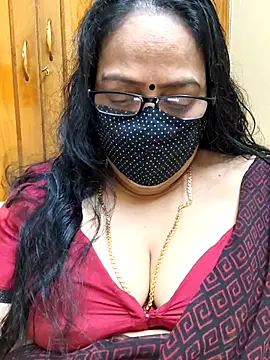 Snapshot of heera-rani chatting on February 2026 06:02:01 AM heera-rani online show from February 2026 06:02:01 AM