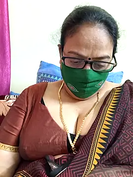 Snapshot of heera-rani chatting on March 2026 05:42:01 AM heera-rani online show from March 2026 05:42:01 AM