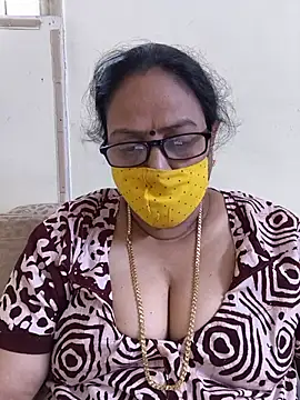 Snapshot of heera-rani chatting on July 2026 09:22:01 AM heera-rani online show from July 2026 09:22:01 AM