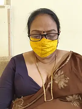 Snapshot of heera-rani chatting on July 2026 05:54:02 AM heera-rani online show from July 2026 05:54:02 AM
