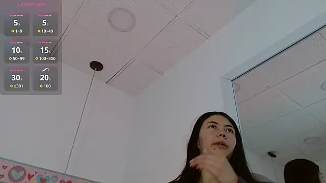 Snapshot of Tamygh_ chatting on May 2026 11:06:01 AM Tamygh online show from May 2026 11:06:01 AM