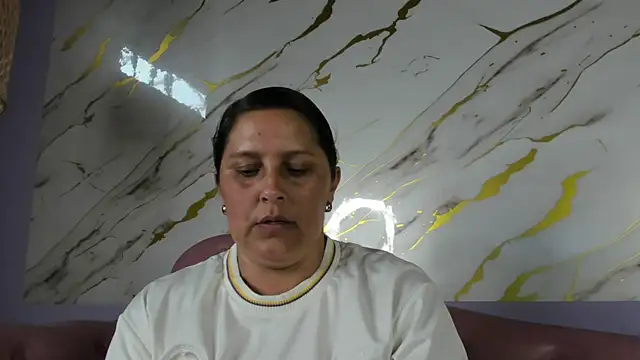 Snapshot of KikaDuque chatting on July 2026 07:42:02 PM KikaDuque online show from July 2026 07:42:02 PM