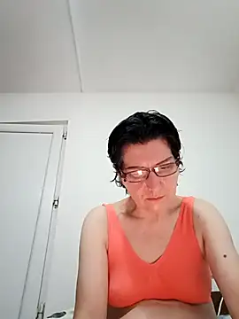 Vera Elle online show from November 2025 03:42:02 AM