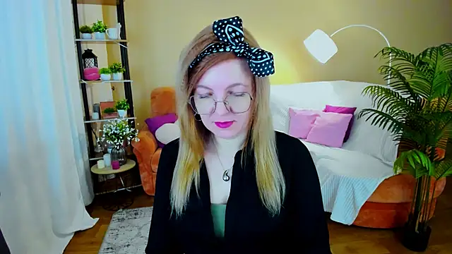 YourUniverser online show from January 2026 09:35:01 AM