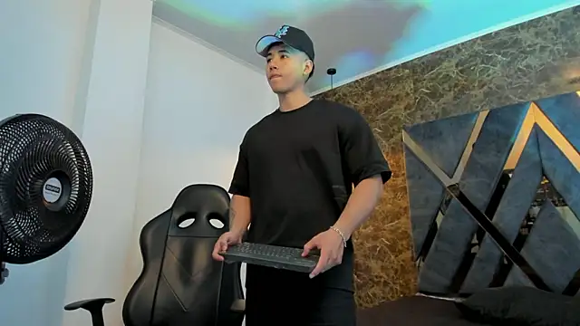 Draven Marceaux online show from March 2026 02:24:02 PM